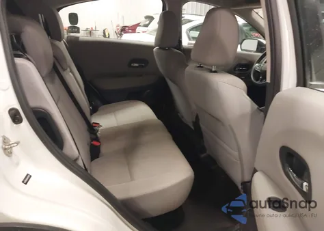 2018 Honda Hr-V Lx z USA, uszkodzony, nr VIN 3CZRU6H33JM722097